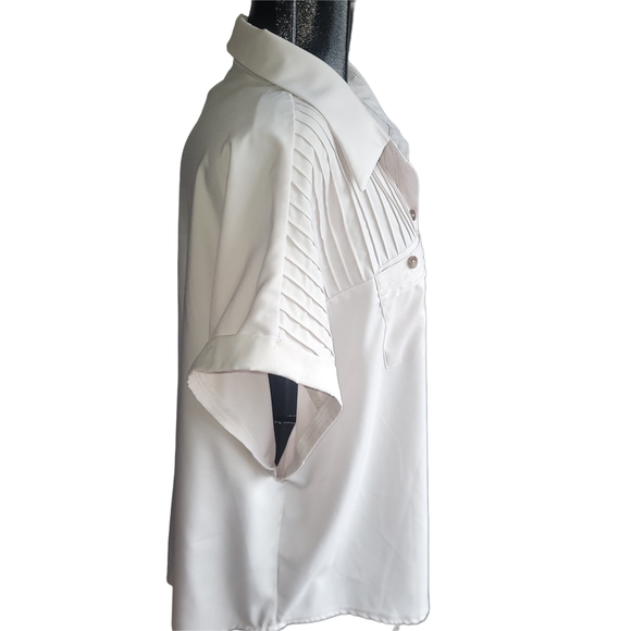 Shein Cream Colored Button-Up Short Sleeve Top 3XL - Picture 3 of 5